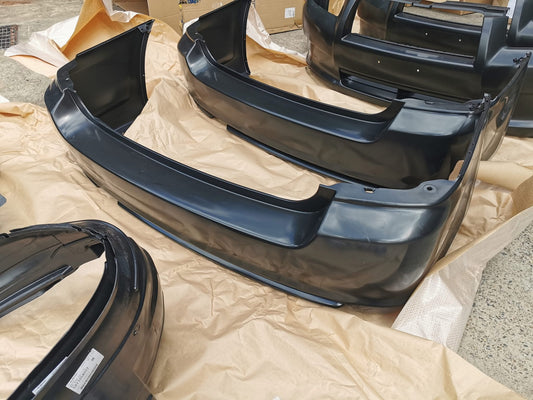 Genuine JDM Rear Bumper – Subaru Forester SG (2002–2008)