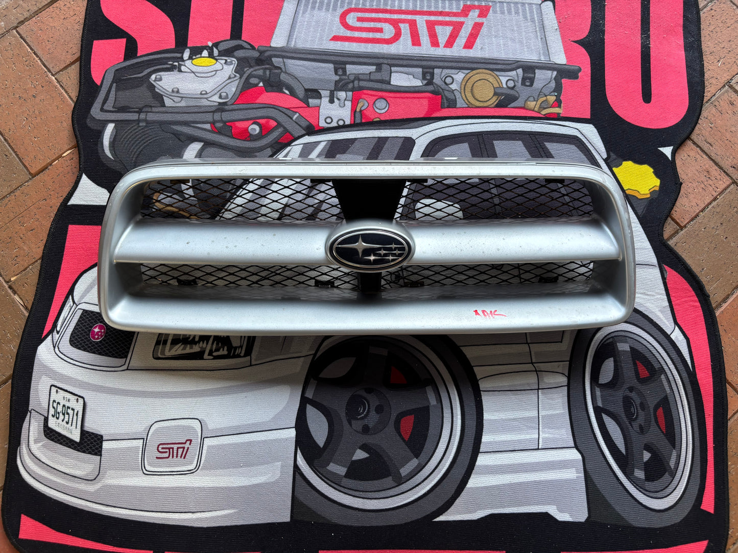 SG PREFACE AERO GRILLE SILVER