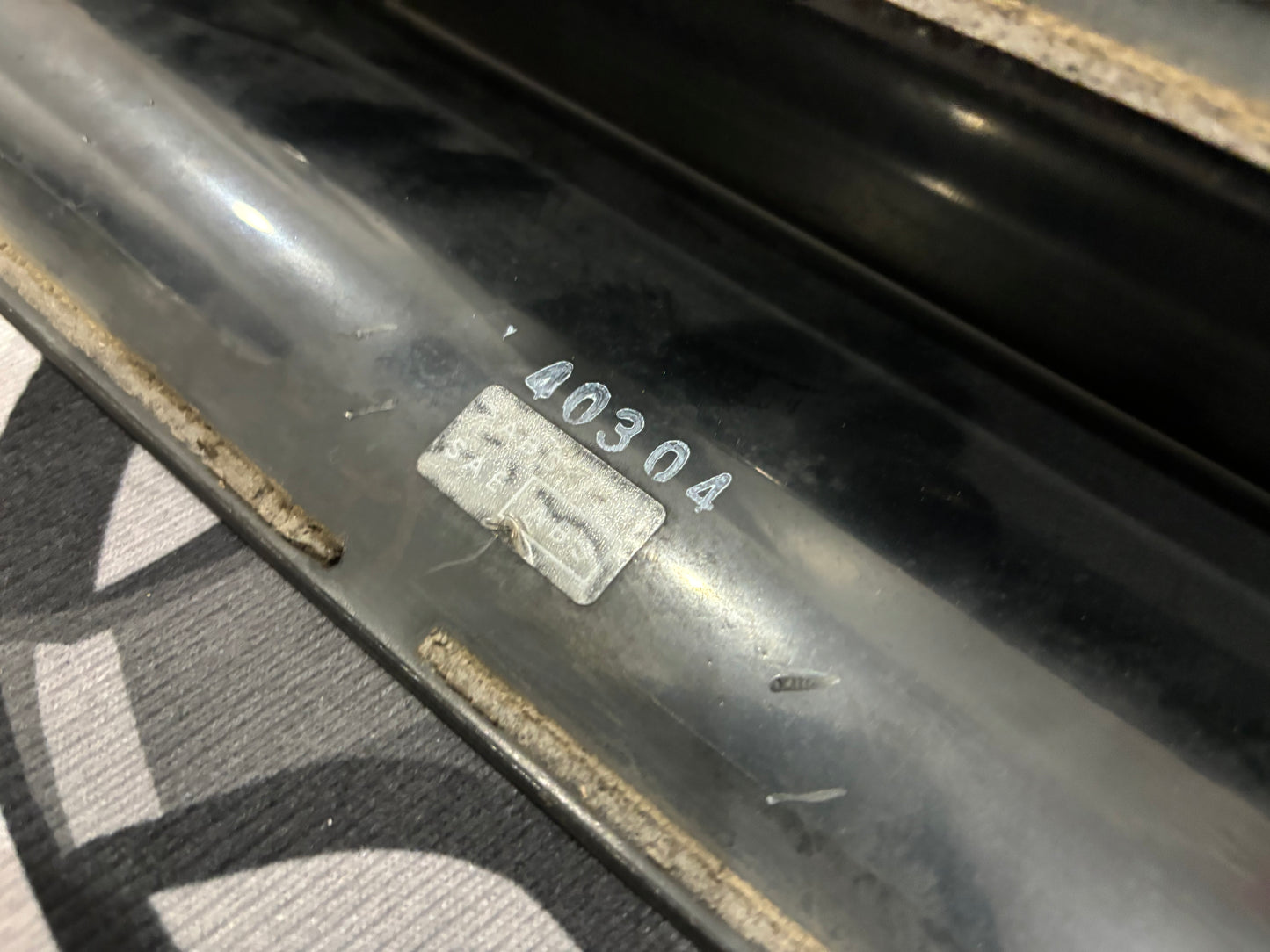 SG Genuine Crosssport mid-spoiler